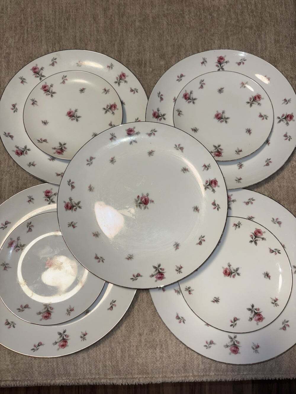 Vintage Meito China "Rosechintz" Plate Set - 5 Dinner & 4 Bread Plates - Japan